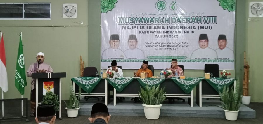 H Azhari Syukur MA Kembali Terpilih Sebagai Ketum MUI Inhil Masa Khidmat 2022-2027