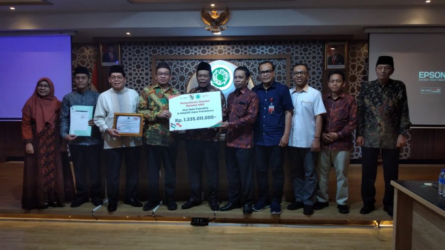 Ketum MUI Kota Pekanbaru Terbang ke Jakarta Serahkan Donasi Pekanbaru untuk Palestina