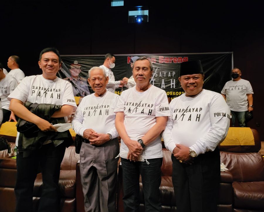 Ketum MUI Riau Nobar Film Sayap-sayap Patah Bersama Kapolda, Gubernur dan Tokoh Riau