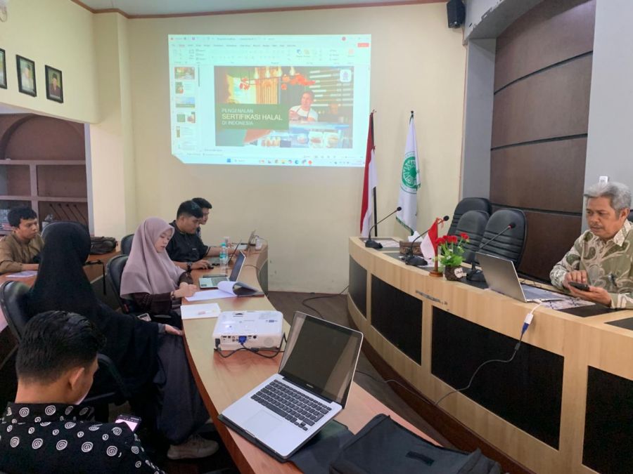 Mahasiswa IAI IMSYA Ikuti Diklat Sertifikasi Halal MUI Riau