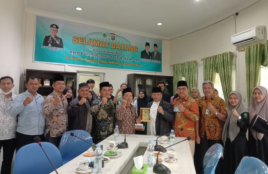 MUI kecamatan Tualang Kabupaten Siak Silaturrahim ke Kantor MUI Provinsi Riau