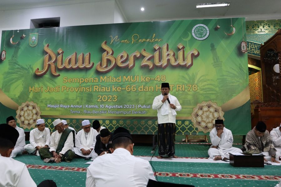 MUI Riau dan Pemrov Gelar ''Riau Berzikir'' Peringati Milad MUI Ke-48 serta HUT RI Ke-78