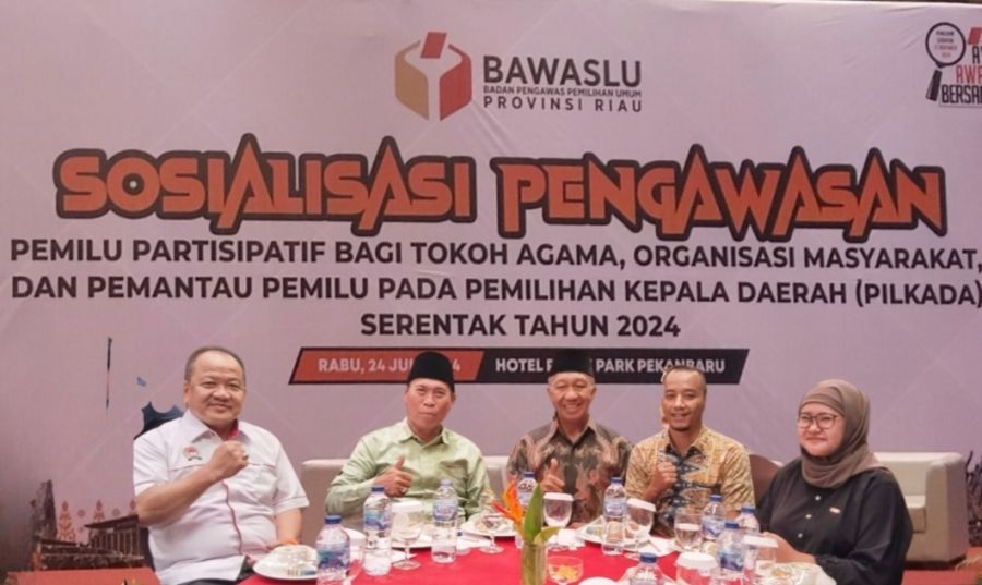 Pengurus MUI Riau Ikuti Sosialisasi Pengawasan Pemilu oleh Bawaslu Riau