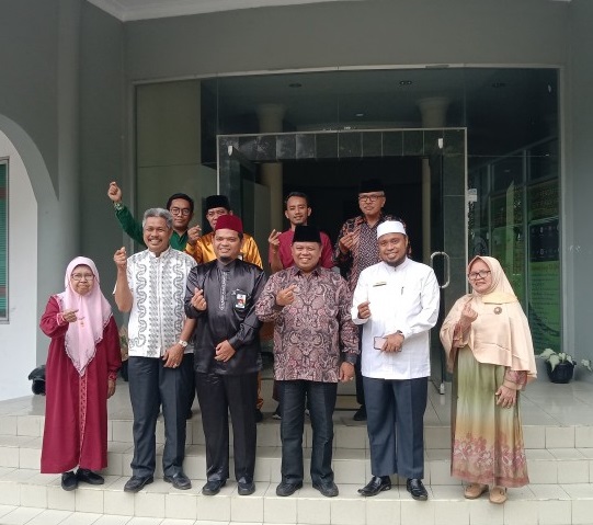 Wujudkan Provinsi Riau Cerdas, Baznas Temui Ketum MUI Riau dan Ajak Berkolaborasi